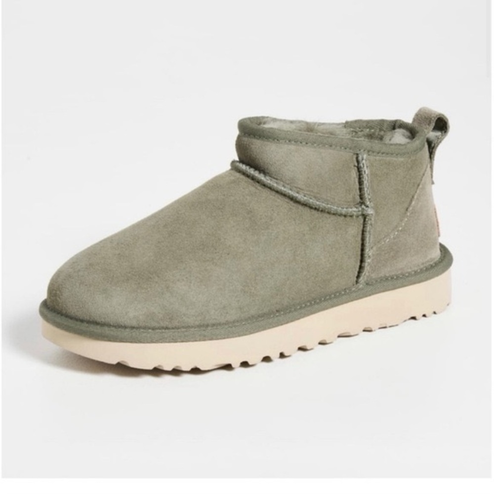 UGG Ultra Mini Boots | Burnt Olive | Women’s Size 10